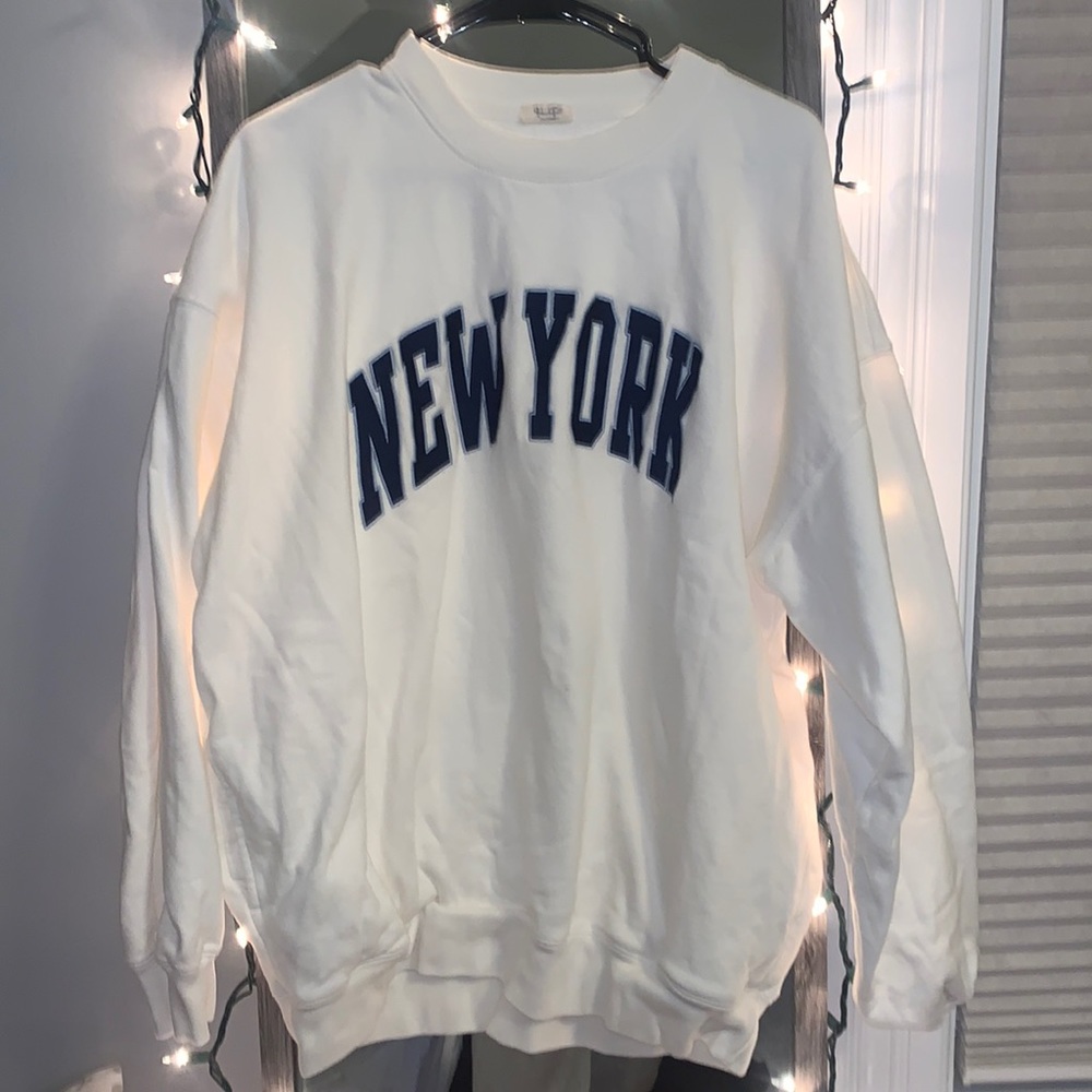 brandy melville sweatshirt